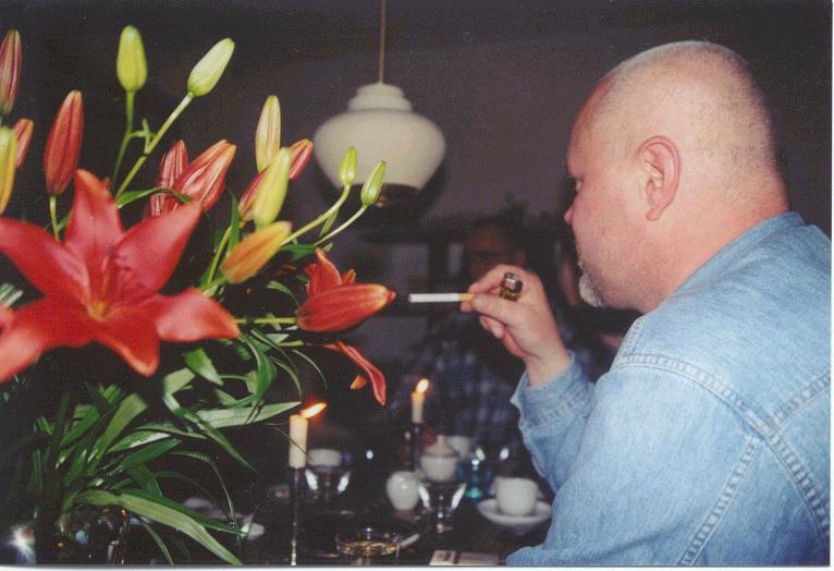 Magnus at Karis in Amsterdam, Queens-day 2001