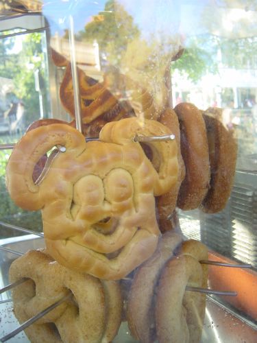 mickey mouse pretzel!!