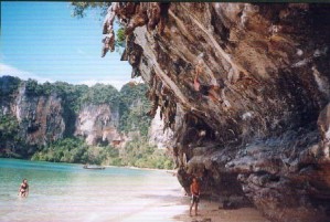 Tonsai Bay