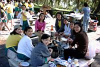 pm_j6_picnic04.JPG