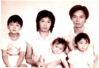 thm001_family 06.jpg