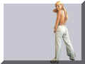britney006.jpg (43753 bytes)