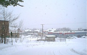 Background pictures three days later during snowstorm.