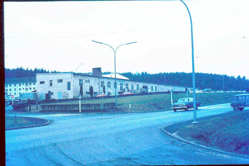 scan0075.jpg (57721 bytes)