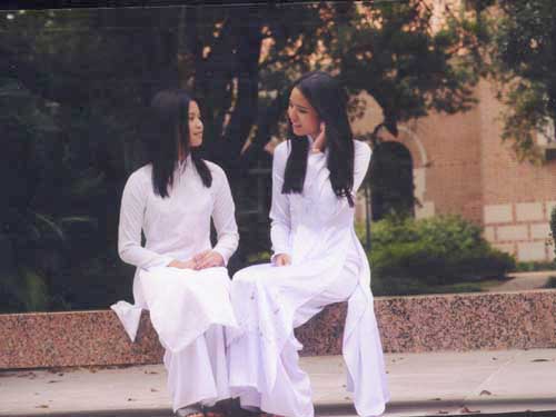 QChauHHuongKim1