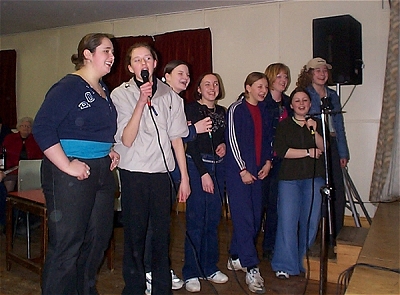 girls karaoke