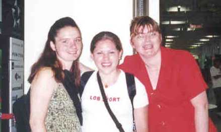 Lisa, NaDiA and Ellen