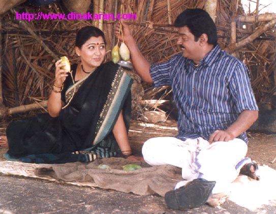 Vijayakanth & Kusboo in Veeram Vizhaicha Man