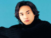 Two Degrees: Peter Ho (Yun-Tung)
