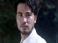 Two Degrees: Simon Yam (Tat-Wah)