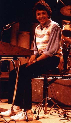 MM-OnStage3