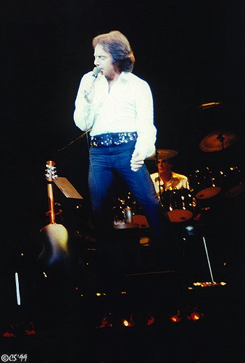 Neil Diamond 1976 (c) Cindy Shunko