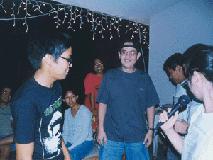 xmaxpera.gif (47697 bytes)