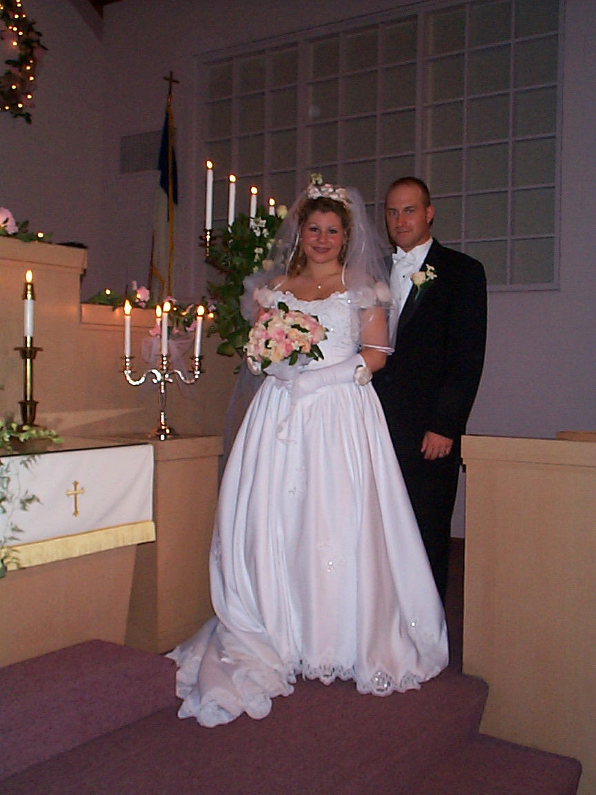 WED12.jpg (145891 bytes)