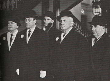 Pat O'Brien, Ricardo Cortez, Jeffrey Hunter, Spencer Tracy, and Edward Brophy