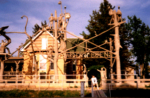 Kansas' modern-art Garden of Eden