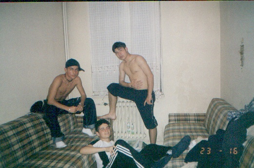 Pict0037.JPG (86470 bytes)