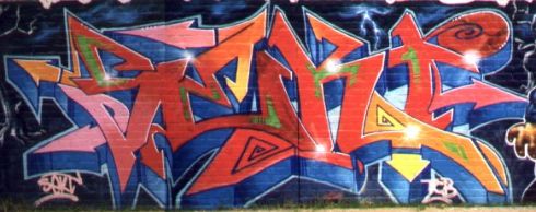 graffiti2.jpg (29202 bytes)