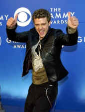 justin_timberlake.jpg (21201 bytes)