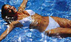 Lisa Snowdon