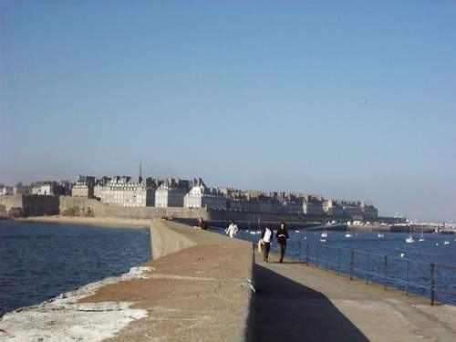 France1-1.JPG (18066 bytes)