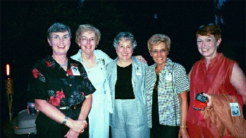 35.jpg (36937 bytes)