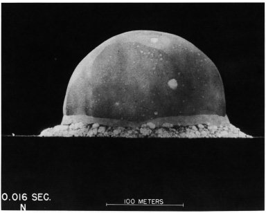 Trinity test explosion