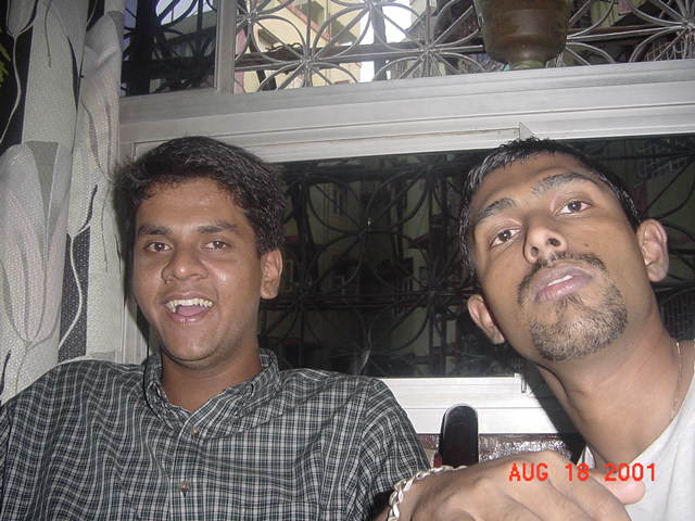 Shreyas_me_20010825.jpg