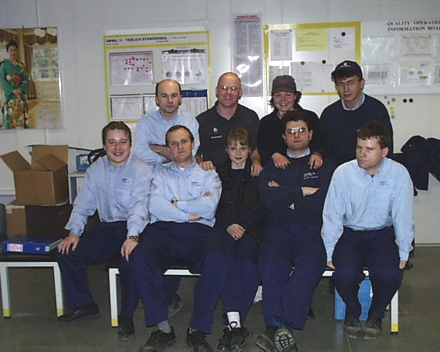 teampic.jpg (52846 bytes)