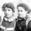 11102 - 2 ladies (Algie family?)