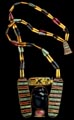 Collar y pectoral de escarabajo
