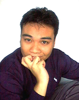 Wanna se my smile? HEEEEEH!!