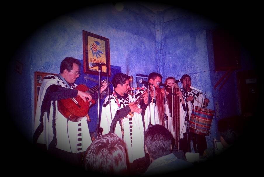 El Grupo Illasmani en Concierto