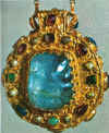 talisman de Carlomagno (reims, tesoro de la catedral).jpg (61148 bytes)