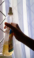 A used PET bottle of Colin turns into a vermiwash sprayer with a high performance mechanism!