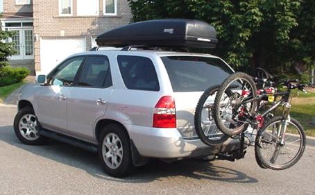 Pic: Acura MDX With Just Rite Rack and Thule Box