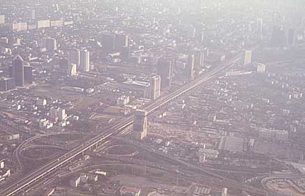 Il deserto della metropoli: Bangkok dall'aereo