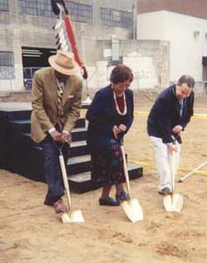 09groundbreaking1