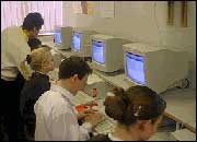 daync07.jpg (4756 byte)