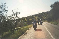 Certo che siamo 

belli tutti in fila.