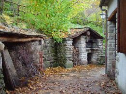 forno--autunno.gif (50103 byte)