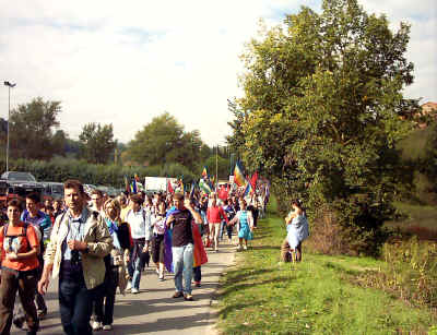 12102003 (8).JPG (402598 byte)
