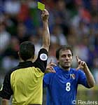 Foto: Conte ammonito dall'arbitro
