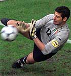 Foto: Toldo protagonista assoluto della partita