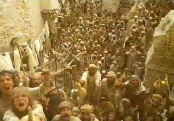 The yelling crowd