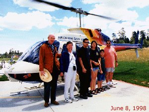 image papillon helicopter group photo