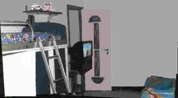 bedroom.jpg (8327 byte)