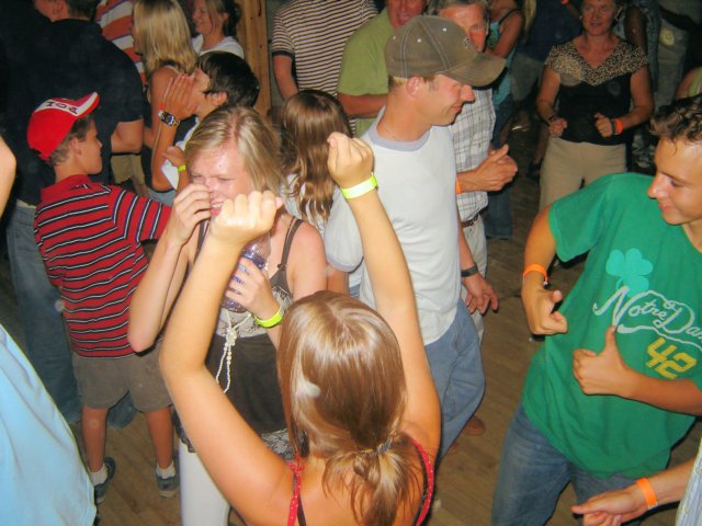 acww093.jpg