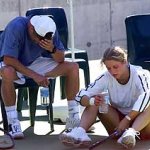 Kim and Lleyton...together...sitting!