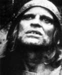 Aguirre looking above (4KB)